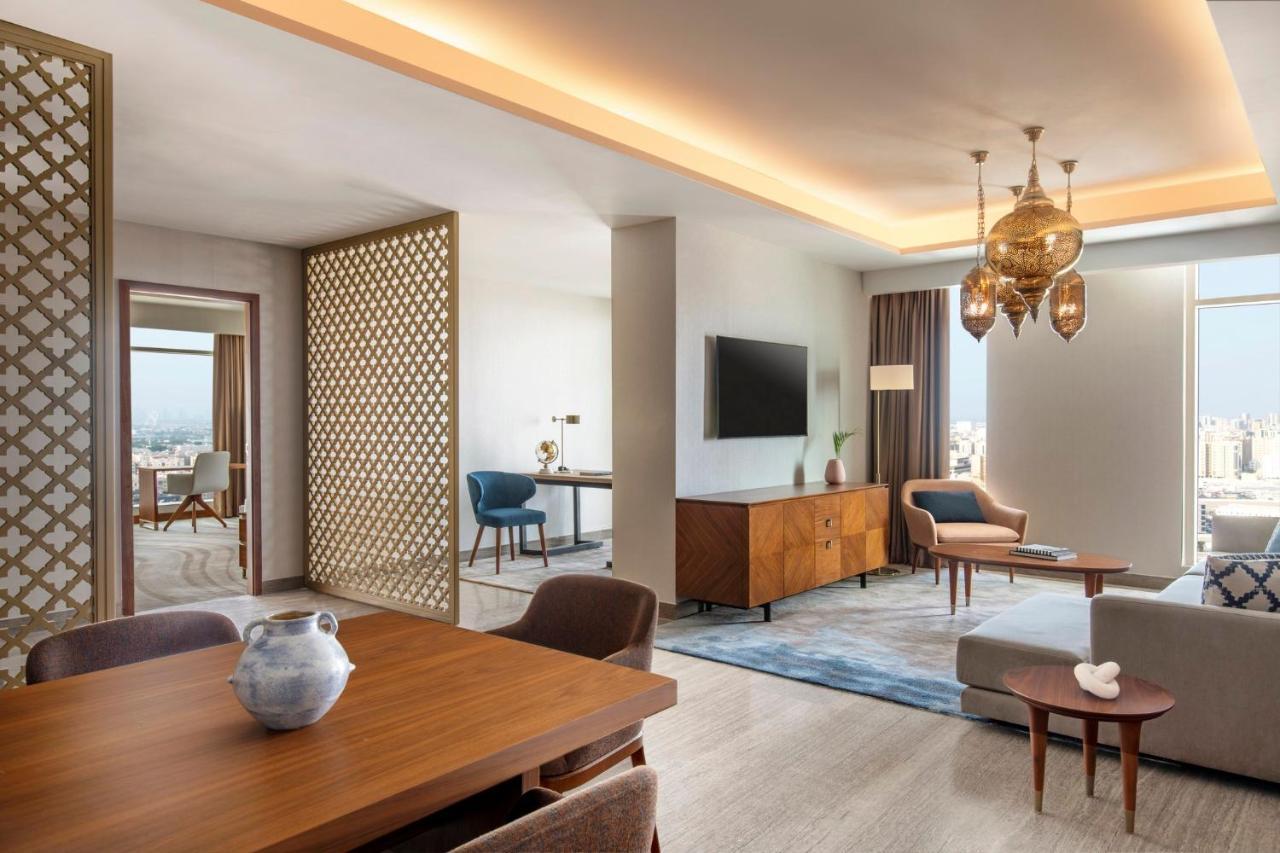 Abesq Doha Hotel And Residences, An Ihg Hotel Exterior photo A suite at the hotel