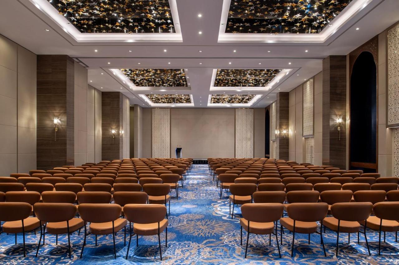 Abesq Doha Hotel And Residences, An Ihg Hotel Exterior photo The ballroom