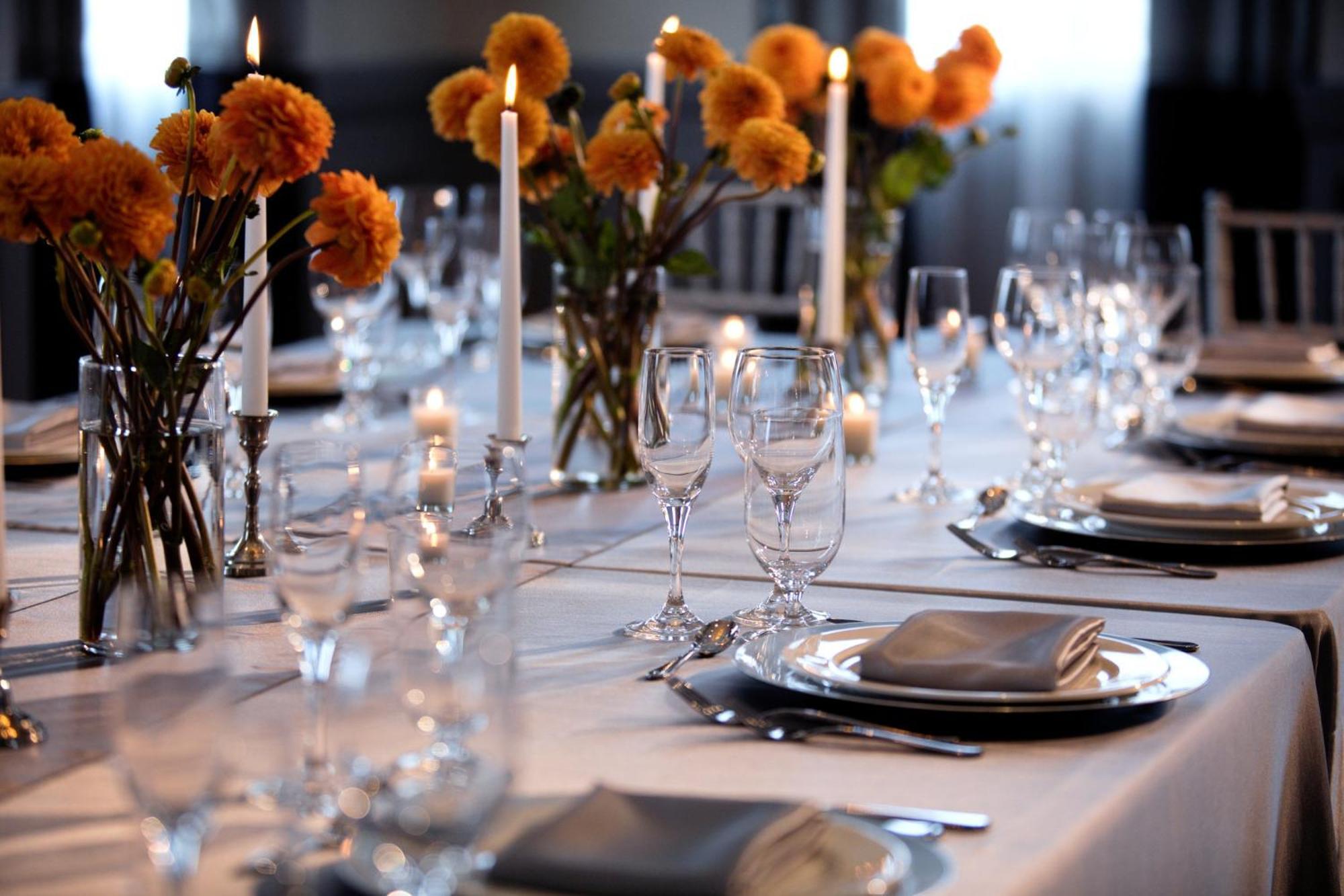 Abesq Doha Hotel And Residences, An Ihg Hotel Exterior photo A table set for a formal dinner